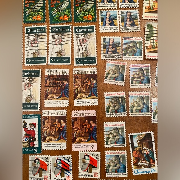 Vintage Christmas USA Postal Stamps over 50 postmarked. Collection philatelist - Picture 6 of 7